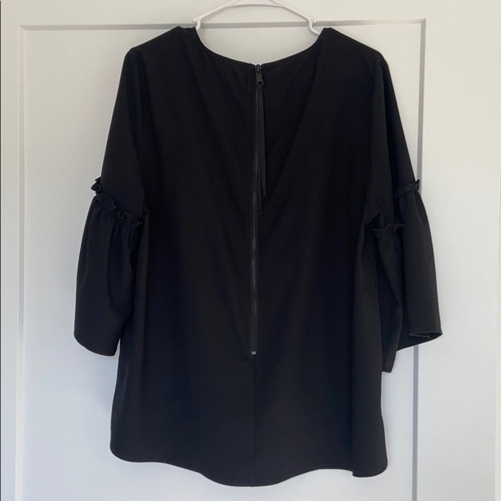 Blouse - Picture 2 of 3